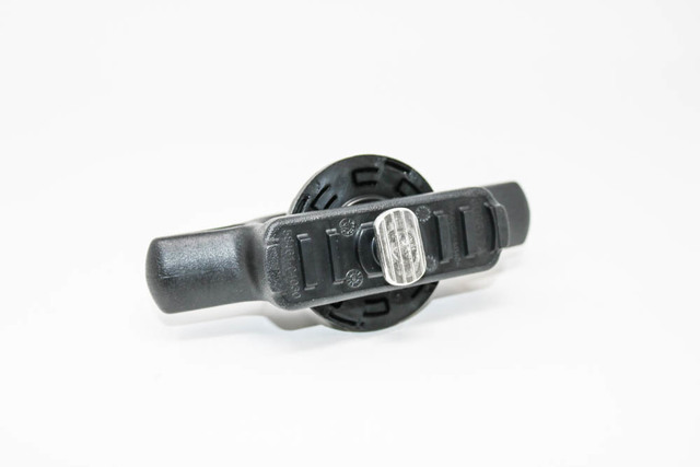 PT27835160 - Cargo Management: Bed Cleat for Toyota Image