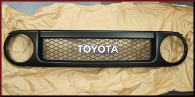 5310035B00 - : 2010-2014 Toyota FJ Cruiser - Grille for Toyota: FJ Cruiser Image