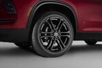 85523679 - : 22x8.5-Inch Aluminum 6-Split-Spoke Wheel in Gloss Black Finish for GM Image