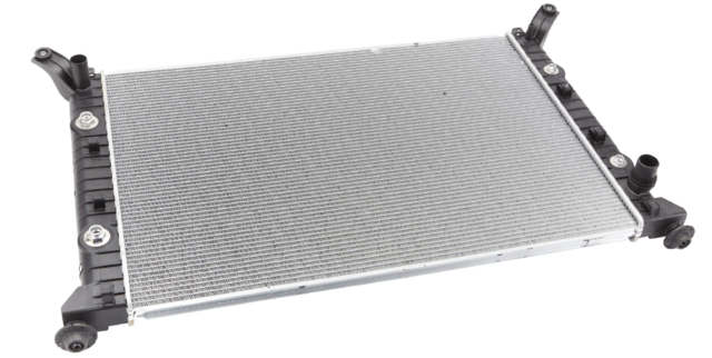 84179524 - Cooling System: Radiator for Chevrolet: Silverado 2500 HD, Silverado 3500 HD | GMC: Sierra 2500 HD, Sierra 3500 HD Image
