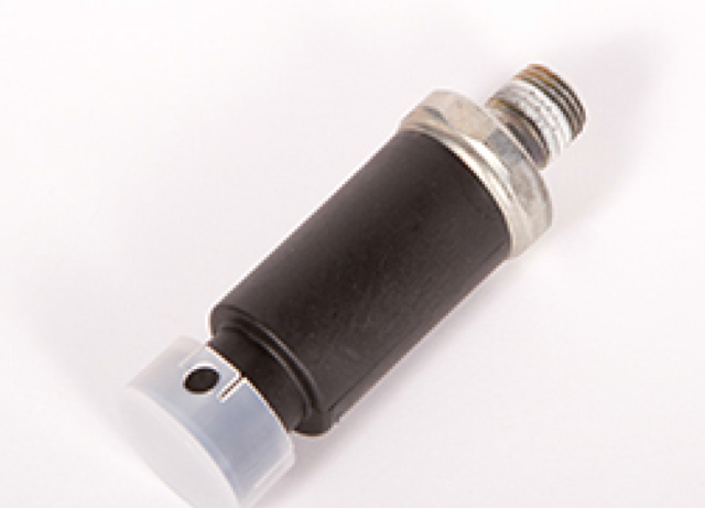 12562571 - Electrical: Engine Oil Pressure Switch for Buick: Skyhawk | Cadillac: Escalade | Chevrolet: Astro, Avalanche 2500, Beretta, Blazer, C1500, C2500, C3500, C3500HD, Cavalier, Corsica, Express 1500, Express 2500, Express 3500, K1500 Pickup, K2500 Pickup, K3500 Pickup, P30, S10, Silverado 1500, Silverado 2500 HD, Silverado 3500, Suburban 2500, Suburban C1500, Suburban C2500, Suburban K1500, Suburban K2500, Tahoe | GMC: C1500 Pickup, C2500 Pickup, C3500 Pickup, C3500HD, Jimmy, K1500 Pickup, K2500 Pickup, K3500 Pickup, P3500, S15, Safari, Savana 1500, Savana 2500, Savana 3500, Sierra 1500, Sierra 2500 HD, Sierra 3500, Sonoma, Suburban C1500, Suburban C2500, Suburban K1500, Suburban K2500, Yukon, Yukon XL 2500 | Oldsmobile: Bravada, Firenza Image