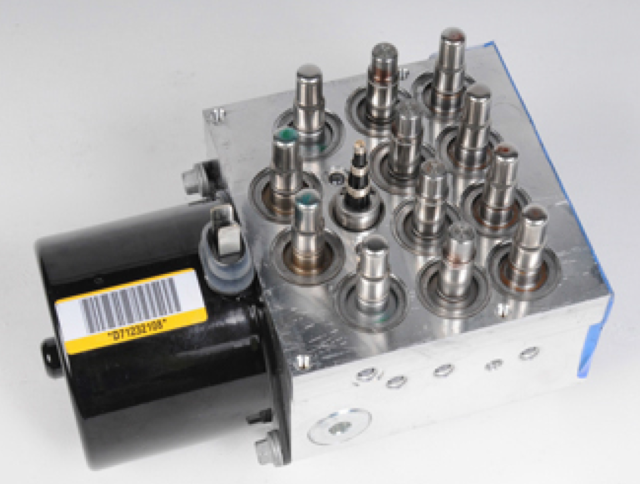 19122463 - Electrical: Pressure Valve for Cadillac: Escalade, Escalade ESV, Escalade EXT | Chevrolet: Avalanche 1500, Avalanche 2500, Silverado 1500, Silverado 1500 HD, Suburban 1500, Suburban 2500, Tahoe | GMC: Sierra 1500, Sierra 1500 HD, Yukon, Yukon XL 1500, Yukon XL 2500 Image