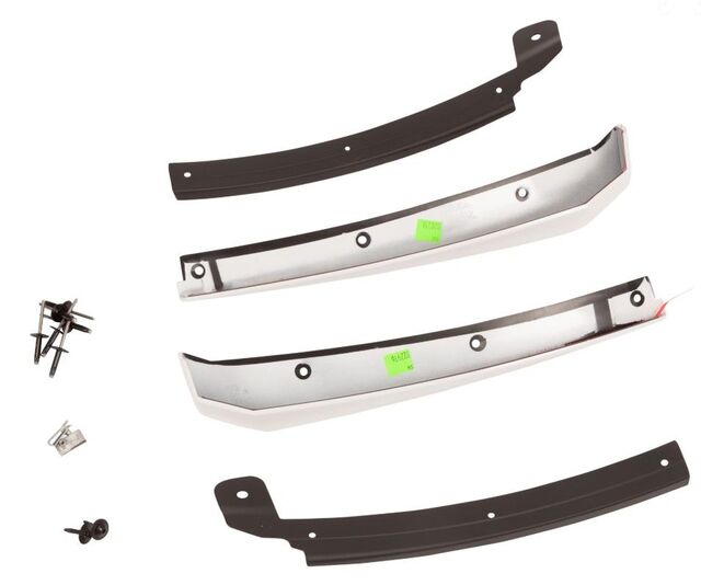 86523501 - Exterior: (Replaces 23436521) Mud Guard for Chevrolet: Camaro Image