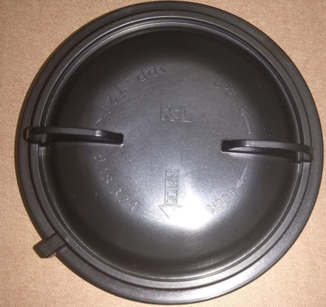 20825584 - : Headlamp Bulb Access Cover for GM Image
