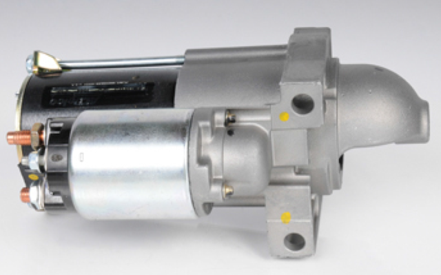 89018123 - Electrical: Starter for Buick: Rainier | Cadillac: Escalade, Escalade EXT | Chevrolet: Avalanche, Avalanche 1500, Avalanche 2500, Express 1500, Express 2500, Express 3500, Silverado 1500, Silverado 1500 Classic, SSR, Suburban 1500, Suburban 2500, Tahoe, Trailblazer, Trailblazer EXT | GMC: Envoy, Envoy XL, Envoy XUV, Savana 1500, Savana 2500, Savana 3500, Sierra 1500, Sierra 1500 Classic, Yukon, Yukon XL 1500, Yukon XL 2500 Image