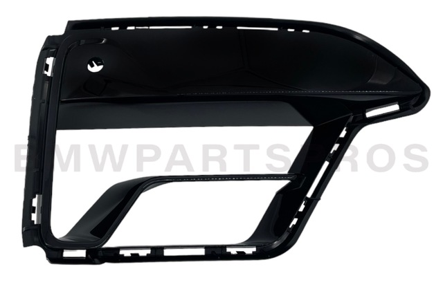 51118746628 - : BMW OEM FRONT AIR DUCT TRIM IN SHADOW-LINE BLACK - RIGHT for BMW: 530e, 530e xDrive, 530i, 530i xDrive, 540i, 540i xDrive, M5, M550i xDrive Image