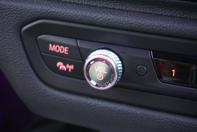 61315A47C41 - : BMW OEM GLASS CRAFTED CLARITY CONTROL AUDIO UNIT for BMW: 840i Gran Coupe, 840i xDrive Gran Coupe, M850i xDrive Gran Coupe Image