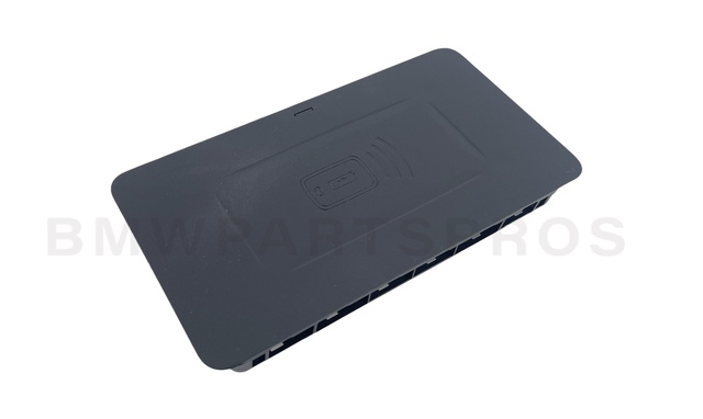 84105A3E813 - : BMW OEM RETROFIT CHARGING TRAY for BMW: 330e, 330e xDrive, 330i, 330i xDrive, M3, M340i, M340i xDrive Image