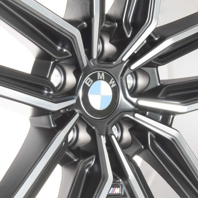 2021-2025 BMW Bmw Oem 797m Wheel In Matte Black W/ Burnished Face 19 ...