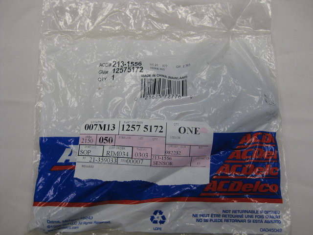 12575172 - : Position Sensor for Chevrolet: Avalanche 2500, C3500HD, Express 3500, Silverado 2500 HD, Silverado 2500 HD Classic, Silverado 3500, Silverado 3500 Classic, Suburban 2500 | GMC: C3500HD, Savana 3500, Sierra 2500 HD, Sierra 2500 HD Classic, Sierra 3500, Sierra 3500 Classic, Yukon XL 2500 Image