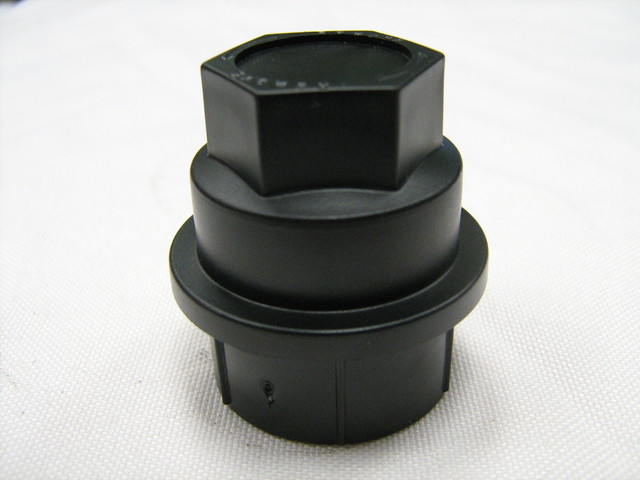 15646250 - Suspension: Cap for Cadillac: Escalade | Chevrolet: Blazer, C1500, C2500, C3500, Express 1500, Express 2500, Express 3500, K1500 Pickup, K2500 Pickup, K3500 Pickup, P30, Suburban C1500, Suburban C2500, Suburban K1500, Suburban K2500, Tahoe | GMC: C1500 Pickup, C2500 Pickup, C3500 Pickup, K1500 Pickup, K2500 Pickup, K3500 Pickup, Savana 1500, Savana 2500, Savana 3500, Sierra 1500, Suburban C1500, Suburban C2500, Suburban K1500, Suburban K2500, Yukon, Yukon XL 1500, Yukon XL 2500 Image