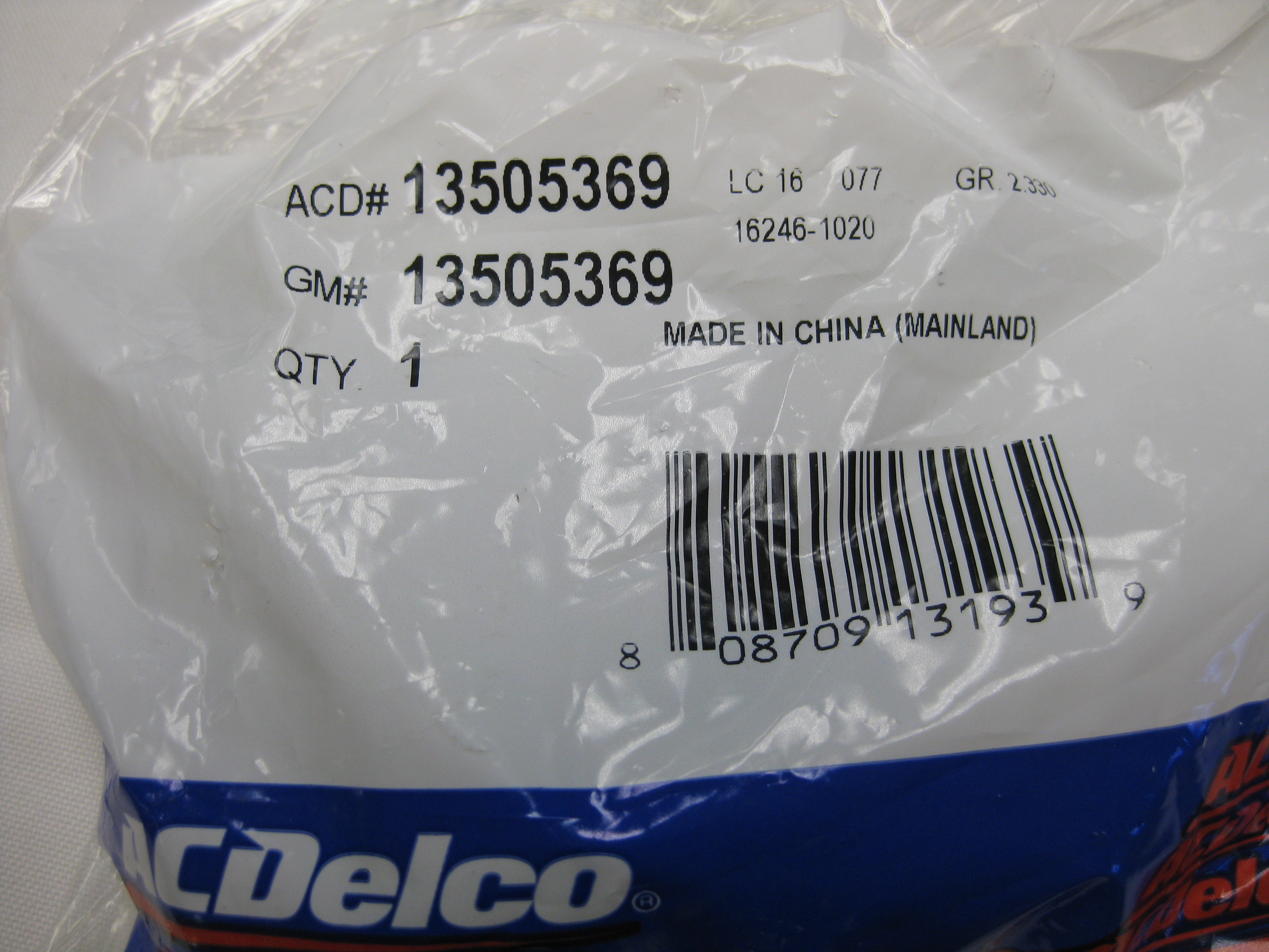 13505369 - : Battery Current Sensor for Buick: Encore, LaCrosse, Lucerne, Regal, Verano | Cadillac: CTS, DTS, Escalade, Escalade ESV, Escalade EXT, SRX, XTS | Chevrolet: Avalanche, Bolt EUV, Bolt EV, Captiva Sport, Cobalt, Corvette, Cruze, Cruze Limited, HHR, Impala, Impala Limited, Malibu, Malibu Limited, Monte Carlo, Silverado 1500, Silverado 2500 HD, Silverado 3500 HD, Sonic, Spark, Spark EV, Suburban 1500, Suburban 2500, Tahoe, Traverse, Trax | GMC: Acadia, Acadia Limited, Sierra 1500, Sierra 1500 Limited, Sierra 2500 HD, Sierra 3500 HD, Terrain, Yukon, Yukon XL 1500, Yukon XL 2500 | Pontiac: G5, Grand Prix | Saturn: Aura, Outlook Image