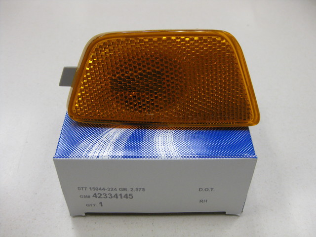 42334145 - Electrical: Side Marker Lamp for GM Image