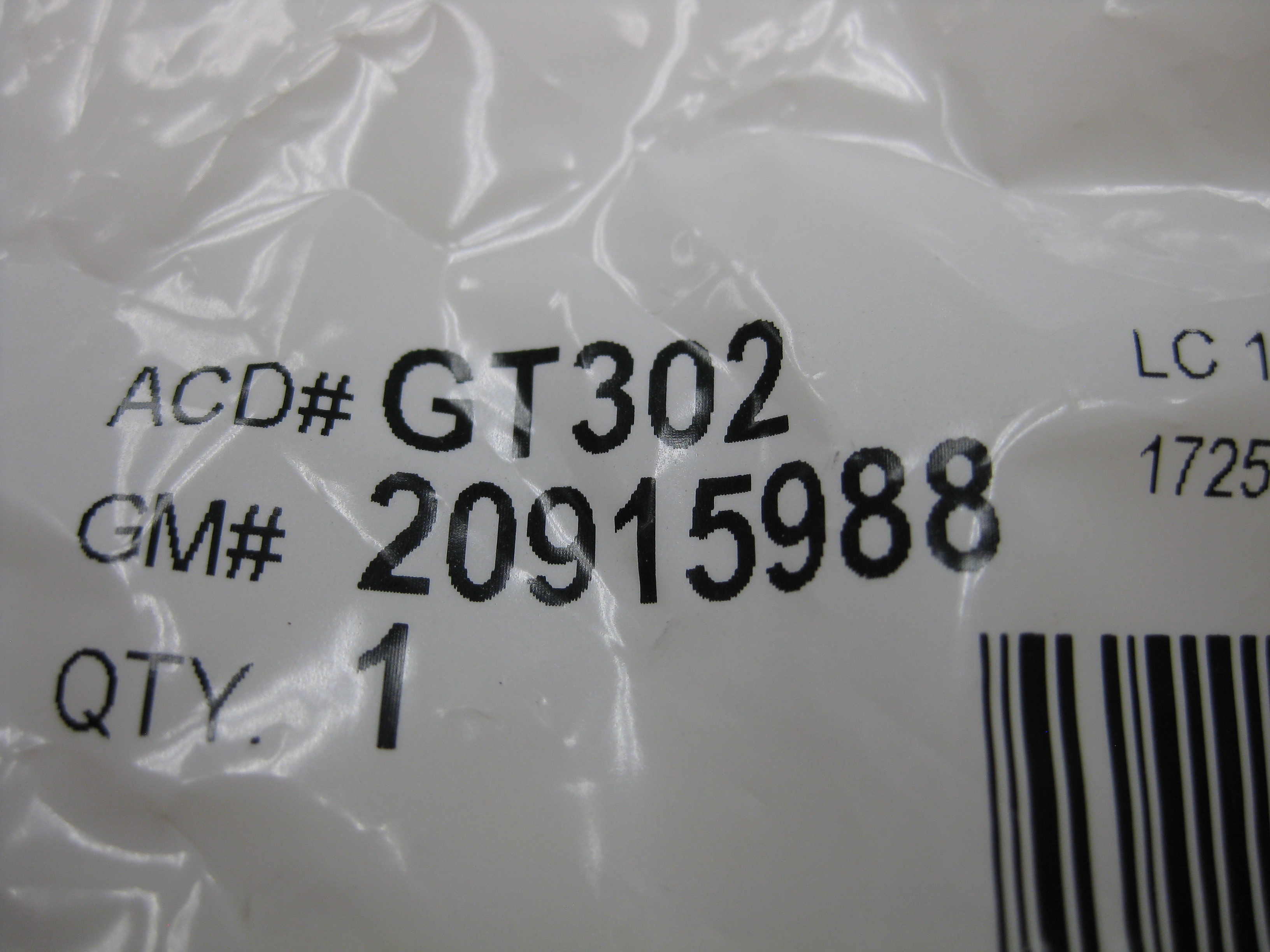 20915988 - Fuel System: Fuel Cap for GM Image