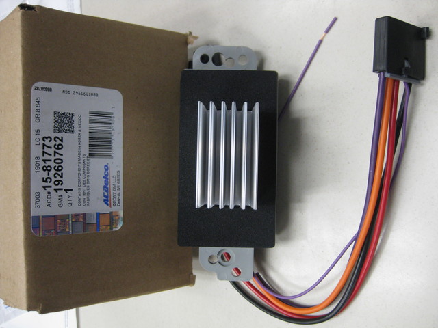 19260762 - HVAC: HVAC Blower Motor Control Module for Buick: Rainier | Cadillac: Escalade, Escalade ESV, Escalade EXT | Chevrolet: Avalanche 1500, Avalanche 2500, Silverado 1500, Silverado 1500 Classic, Silverado 1500 HD, Silverado 1500 HD Classic, Silverado 2500, Silverado 2500 HD, Silverado 2500 HD Classic, Silverado 3500, Silverado 3500 Classic, SSR, Suburban 1500, Suburban 2500, Tahoe, Trailblazer, Trailblazer EXT | GMC: Envoy, Envoy XL, Envoy XUV, Sierra 1500, Sierra 1500 Classic, Sierra 1500 HD, Sierra 1500 HD Classic, Sierra 2500, Sierra 2500 HD, Sierra 2500 HD Classic, Sierra 3500, Sierra 3500 Classic, Yukon, Yukon XL 1500, Yukon XL 2500 | Oldsmobile: Bravada Image