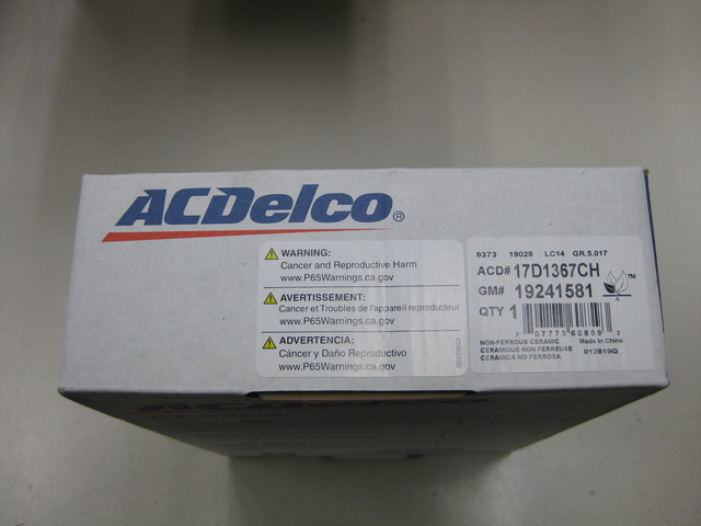 19428004 - : Ceramic Front Disc Brake Pad Kit for GM Image