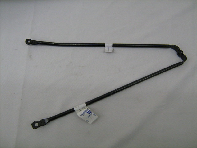 15072624 - Body: Rear Brace for Chevrolet: Silverado 1500, Silverado 1500 Classic, Silverado 1500 HD, Silverado 1500 HD Classic, Silverado 2500, Silverado 2500 HD, Silverado 2500 HD Classic, Silverado 3500, Silverado 3500 Classic, Silverado 3500 HD | GMC: Sierra 1500, Sierra 1500 Classic, Sierra 1500 HD, Sierra 1500 HD Classic, Sierra 2500, Sierra 2500 HD, Sierra 2500 HD Classic, Sierra 3500, Sierra 3500 Classic, Sierra 3500 HD Image