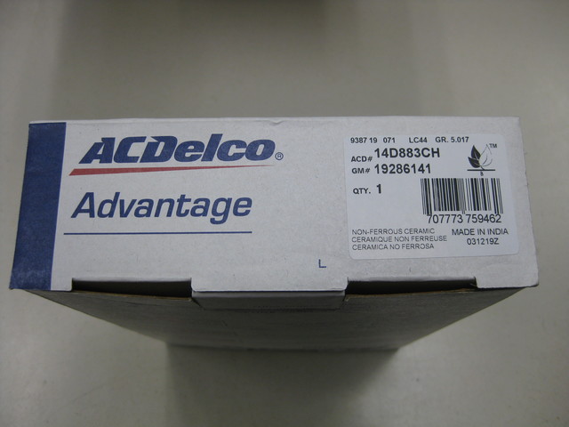 19387644 - : Ceramic Rear Disc Brake Pad Set With Clips for GM Image