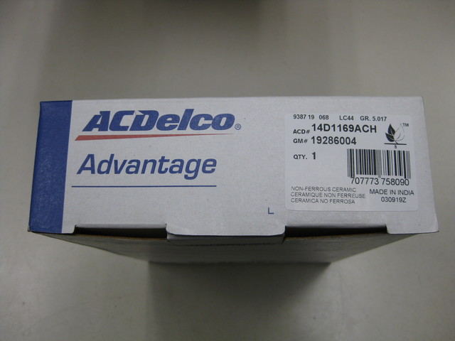 19387593 - : Ceramic Front Disc Brake Pad Set With Clips for GM Image