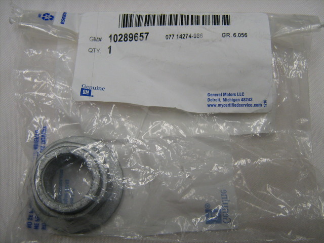 10289657 - : Axle Nut for Buick: Rainier | Cadillac: CTS, DeVille, DTS, SRX, STS, XTS | Chevrolet: Captiva Sport, Classic, Cobalt, Equinox, HHR, Lumina, Malibu, Monte Carlo, Suburban 1500, Suburban 2500, Trailblazer, Trailblazer EXT | GMC: Envoy, Envoy XL, Envoy XUV, Terrain, Yukon XL 1500, Yukon XL 2500 | Oldsmobile: Alero, Bravada, Cutlass | Pontiac: G6, Grand Am, Solstice, Torrent | Saturn: Aura, Sky, Vue Image