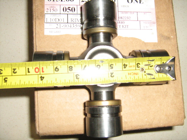 23104840 - Front Drive Axle: Universal Joints for Buick: Rainier, Roadmaster | Cadillac: Brougham, Escalade, Escalade ESV, Escalade EXT, Fleetwood | Chevrolet: Astro, Avalanche, Avalanche 1500, Avalanche 2500, Blazer, C1500, C2500, C3500, C3500HD, Camaro, Caprice, Express 1500, Express 2500, Express 3500, G10, G20, G30, Impala, K1500 Pickup, K2500 Pickup, K3500 Pickup, S10, S10 Blazer, Silverado 1500, Silverado 1500 Classic, Silverado 1500 HD, Silverado 1500 HD Classic, Silverado 1500 LD, Silverado 2500, Silverado 2500 HD, Silverado 2500 HD Classic, Silverado 3500, Silverado 3500 Classic, Silverado 3500 HD, SSR, Suburban, Suburban 1500, Suburban 2500, Suburban 3500 HD, Suburban C1500, Suburban C2500, Suburban K1500, Suburban K2500, Tahoe, Trailblazer, Trailblazer EXT | GMC: C1500 Pickup, C2500 Pickup, C3500 Pickup, C3500HD, Envoy, Envoy XL, Envoy XUV, G1500, G2500, G3500, Jimmy, K1500 Pickup, K2500 Pickup, K3500 Pickup, Safari, Savana 1500, Savana 2500, Savana 3500, Sierra 1500, Sierra 1500 Classic, Sierra 1500 HD, Sierra 1500 HD Classic, Sierra 1500 Limited, Sierra 2500, Sierra 2500 HD, Sierra 2500 HD Classic, Sierra 3500, Sierra 3500 Classic, Sierra 3500 HD, Sonoma, Suburban C1500, Suburban C2500, Suburban K1500, Suburban K2500, Typhoon, Yukon, Yukon XL, Yukon XL 1500, Yukon XL 2500 | Hummer: H2 | Oldsmobile: Bravada, Custom Cruiser | Pontiac: Firebird Image