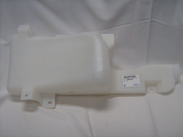 12487670 - Body: Washer Reservoir for Cadillac: Escalade, Escalade ESV, Escalade EXT | Chevrolet: Avalanche 1500, Avalanche 2500, Silverado 1500, Silverado 1500 Classic, Silverado 1500 HD, Silverado 1500 HD Classic, Silverado 2500, Silverado 2500 HD, Silverado 2500 HD Classic, Silverado 3500, Silverado 3500 Classic, Silverado 3500 HD, Suburban 1500, Suburban 2500, Tahoe | GMC: Sierra 1500, Sierra 1500 Classic, Sierra 1500 HD, Sierra 1500 HD Classic, Sierra 2500, Sierra 2500 HD, Sierra 2500 HD Classic, Sierra 3500, Sierra 3500 Classic, Sierra 3500 HD, Yukon, Yukon XL 1500, Yukon XL 2500 Image