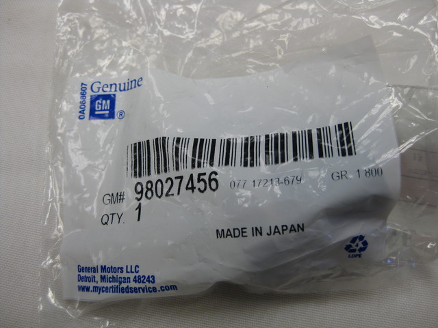 98027456 - Electrical: Oil Pressure Sending Unit for GM Image