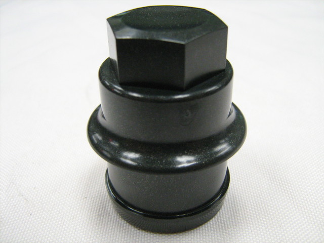 9598138 - Suspension: Cap for Cadillac: Escalade | Chevrolet: Express 1500, Express 2500, Express 3500, Silverado 1500, Silverado 1500 Classic, Silverado 1500 HD, Silverado 1500 HD Classic, Silverado 1500 LD, Silverado 2500 HD, Silverado 2500 HD Classic, Silverado 3500, Silverado 3500 Classic, Silverado 3500 HD, Suburban, Suburban 1500, Suburban 2500, Tahoe | GMC: Savana 1500, Savana 2500, Savana 3500, Sierra 1500, Sierra 1500 Classic, Sierra 1500 HD, Sierra 1500 HD Classic, Sierra 1500 Limited, Sierra 2500 HD, Sierra 2500 HD Classic, Sierra 3500, Sierra 3500 Classic, Sierra 3500 HD, Yukon, Yukon XL 1500, Yukon XL 2500 Image