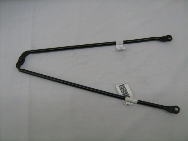 15072625 - Body: Rear Brace for Chevrolet: Silverado 1500, Silverado 1500 Classic, Silverado 1500 HD, Silverado 1500 HD Classic, Silverado 2500, Silverado 2500 HD, Silverado 2500 HD Classic, Silverado 3500, Silverado 3500 Classic, Silverado 3500 HD | GMC: Sierra 1500, Sierra 1500 Classic, Sierra 1500 HD, Sierra 1500 HD Classic, Sierra 2500, Sierra 2500 HD, Sierra 2500 HD Classic, Sierra 3500, Sierra 3500 Classic, Sierra 3500 HD Image