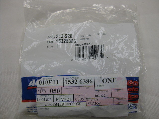 15326386 - Electrical: Coolant Temp Sensor for Buick: Century, Electra, LaCrosse, LeSabre, Lucerne, Park Avenue, Reatta, Regal, Rendezvous, Riviera, Roadmaster, Skyhawk, Skylark, Somerset, Somerset Regal | Cadillac: 60 Special, Allante, Brougham, Cimarron, DeVille, DTS, Eldorado, Escalade, Fleetwood, Seville, SRX, STS, XLR | Chevrolet: Astro, Beretta, Blazer, C/K Pickup, C1500, C2500, C3500, C3500HD, Camaro, Caprice, Cavalier, Celebrity, Chevette, Citation II, Corsica, Corvette, El Camino, Express 1500, Express 2500, Express 3500, Express 4500, G10, G20, G30, Impala, K1500 Pickup, K2500 Pickup, K3500 Pickup, K5 Blazer, LLV, Lumina, Lumina APV, Malibu, Monte Carlo, P20, P30, R10, R20, R2500, R30, R3500, S10, S10 Blazer, Silverado 1500, Silverado 1500 Classic, Silverado 2500 HD, Silverado 2500 HD Classic, Silverado 3500, Silverado 3500 Classic, Silverado 3500 HD, Suburban C10, Suburban C1500, Suburban C20, Suburban C2500, Suburban K10, Suburban K1500, Suburban K20, Suburban K2500, Suburban R10, Suburban R1500, Suburban R20, Suburban R2500, Suburban V10, Suburban V1500, Suburban V20, Suburban V2500, Tahoe, V10, V20, V30, V3500, Venture | GMC: C1500 Pickup, C2500 Pickup, C3500 Pickup, C3500HD, Caballero, G1500, G2500, G3500, Jimmy, Jimmy S15, K1500 Pickup, K2500 Pickup, K3500 Pickup, P2500, P3500, R1500 Pickup, R2500 Pickup, R3500 Pickup, S15, Safari, Savana 1500, Savana 2500, Savana 3500, Savana 4500, Sierra 1500, Sierra 1500 Classic, Sierra 2500 HD, Sierra 2500 HD Classic, Sierra 3500, Sierra 3500 Classic, Sierra 3500 HD, Sonoma, Suburban C1500, Suburban C2500, Suburban K1500, Suburban K2500, Suburban R1500, Suburban R2500, Syclone, Typhoon, V1500, V1500 Suburban, V2500, V2500 Suburban, V3500, Yukon | Oldsmobile: 88, 98, Achieva, Alero, Aurora, Bravada, Calais, Custom Cruiser, Cutlass, Cutlass Calais, Cutlass Ciera, Cutlass Cruiser, Cutlass Salon, Cutlass Supreme, Delta 88, Firenza, Intrigue, Silhouette, Toronado | Pontiac: 6000, Aztek, Bonneville, Fiero, Firebird, Grand Am, Grand Prix, LeMans, Montana, Parisienne, Safari, Sunbird, Sunfire, T1000, Trans Sport Image