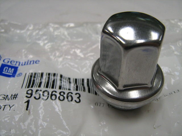 9596863 - Suspension: Wheel Nut for GM Image