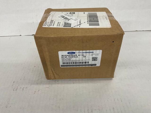 HC3Z15A416A - Towing: 2017 Ford - Trailer Wiring Harness - In Bed for Ford: E-350 Super Duty, E-450 Super Duty, F-250 Super Duty, F-350 Super Duty, F-450 Super Duty, F-550 Super Duty Image