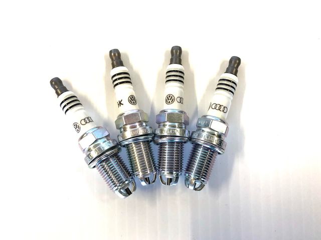 PK101000033AA - : 2.0L Spark Plug Service Kit (AEG Engine Code) for Volkswagen Image