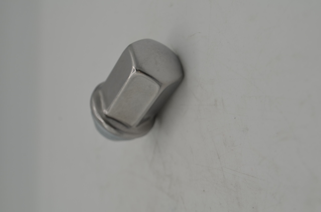 Wheel Lug Nut with Stainless Steel Cap 09596070 | Awesome Parts GM