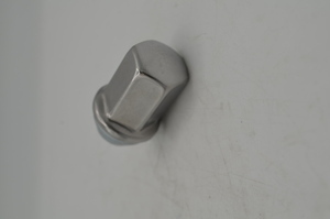 Wheel Lug Nut with Stainless Steel Cap 09596070 | Awesome Parts GM