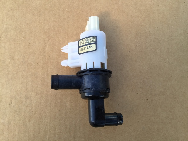 aaa2 2002-2010 Ford Vapor Canister Purge Solenoid 6L2Z-9F945-AA