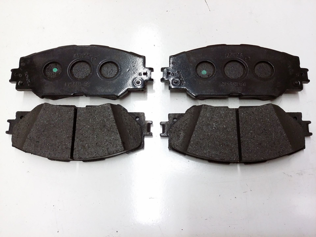 2009-2013 Toyota Brake Pads Front 04465-02240 | Elmhurst