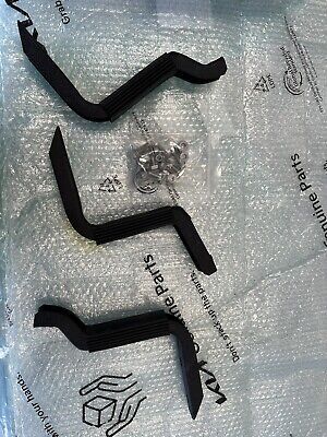 PT92589100BK - Serviceable Components: Running Boards Bracket Kit for Toyota: 4Runner Image