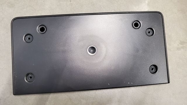 4M0807287J9B9OB - : 2017> Audi Q7 Front License Plate Bracket for Audi Image