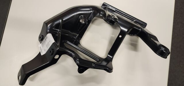 4S8809853A - : LEFT Plate for Audi Image