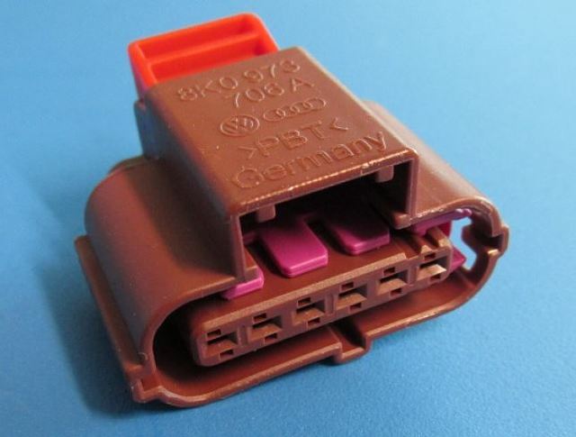 8K0973706A - : Connector Housing for Audi Image
