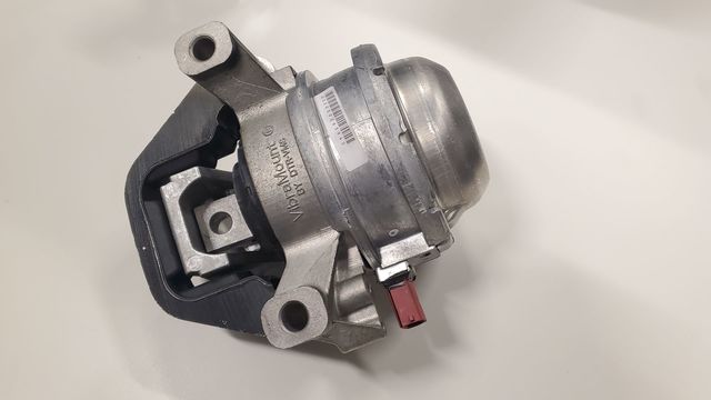 4H0199384C - : RIGHT Engine Mount for Audi Image