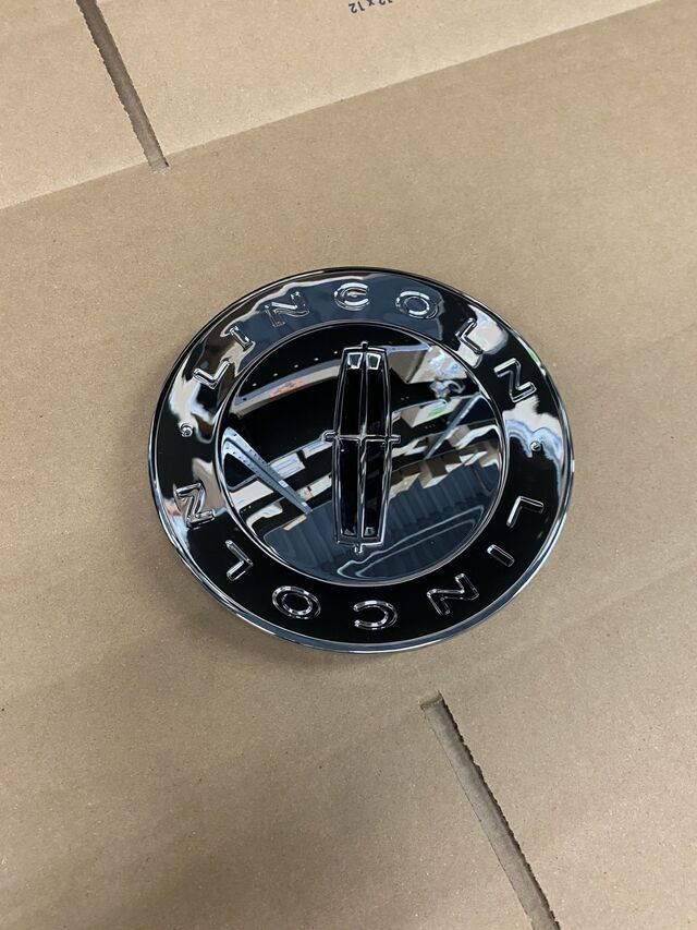 AL7Z1130B - : Cover Wheel for Ford Image