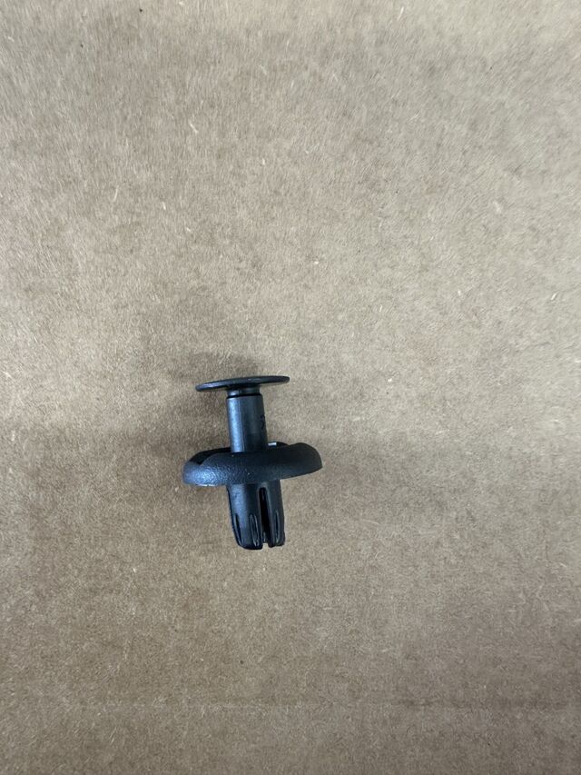 W711712S300 - : End Cap Rivet for Ford Image