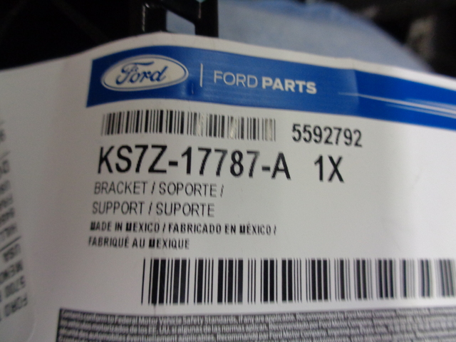 KS7Z17787A - : Bumper Cover Bracket for Ford Image
