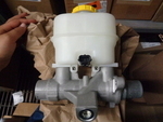 EL3Z2140E - : Master Cylinder for Ford: F-150 Image