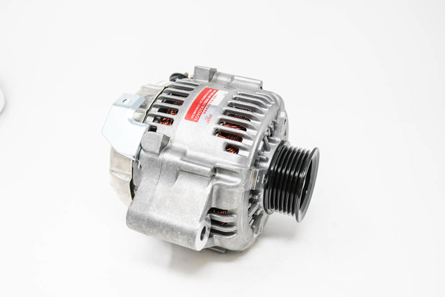 『ガッタマン』 27060-0F020-84 - Alternator 2000-2003 Toyota | Longo Toyota Parts