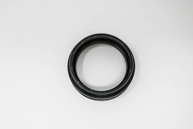 Rear Axle Shaft Outer Oil Seal 90313-T0002 For Toyota Hilux
