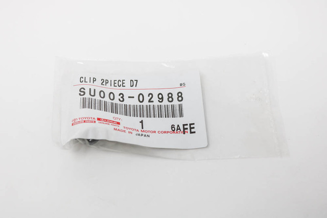 SU003-02988 - Bumper Cover Clip 2013-2024 Toyota | Longo