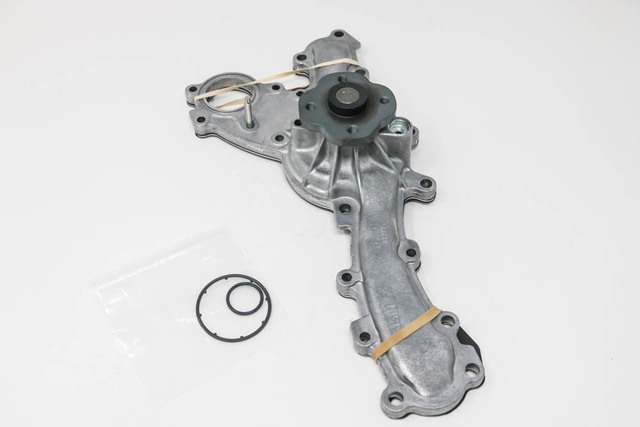 16100-09442 - Engine Water Pump 2005-2018 Toyota | Longo